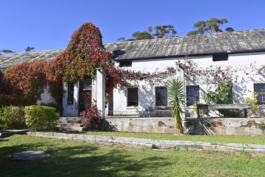 5 Bedroom Property for Sale in Stellenbosch Farms Western Cape